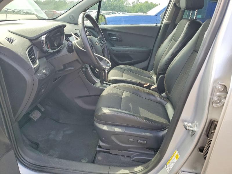 2018 CHEVROLET TRAX 1LT 7