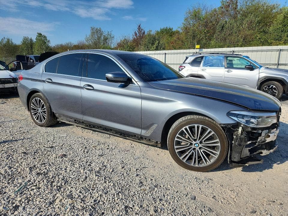 2020 BMW 540 XI 4