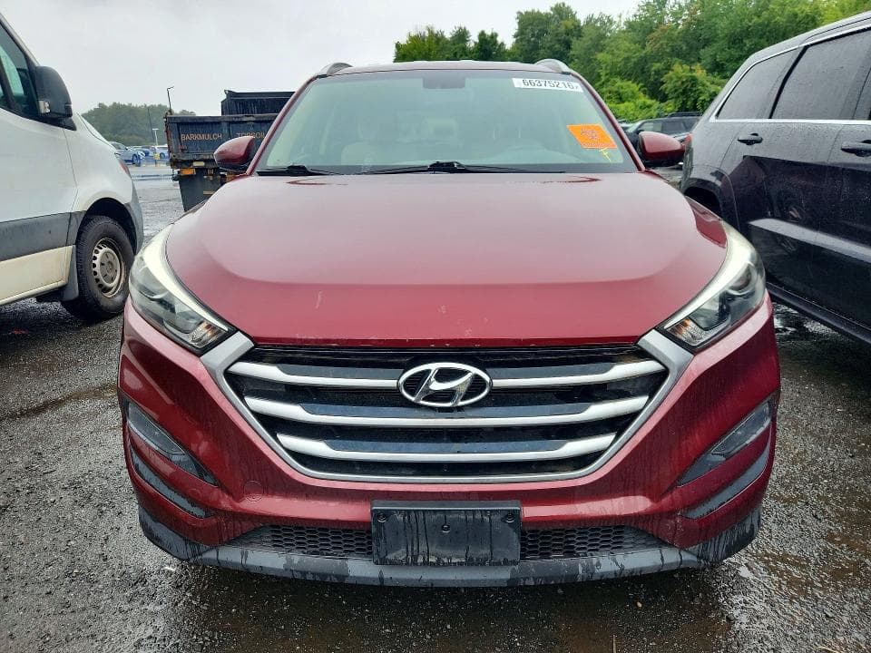 2017 HYUNDAI TUCSON SE 5