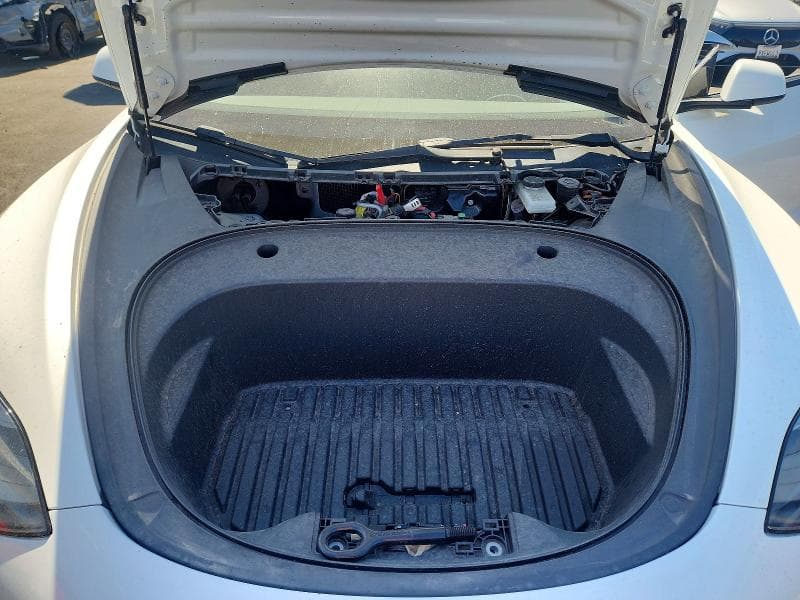 2023 TESLA MODEL 3 11
