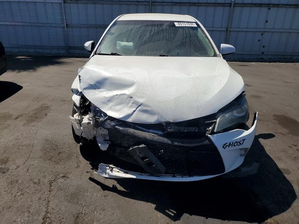 2017 TOYOTA CAMRY SE 5