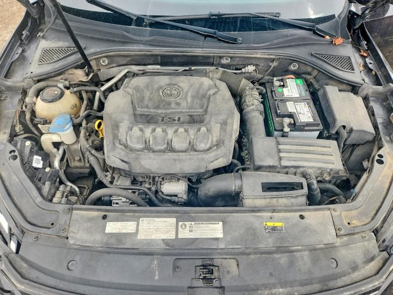 2018 VOLKSWAGEN PASSAT S 11