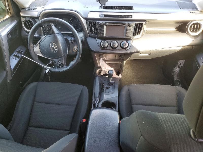 2017 TOYOTA RAV4 LE 8