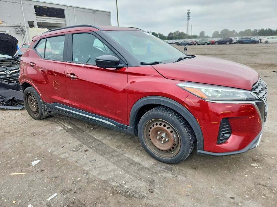2024 NISSAN KICKS SR 4
