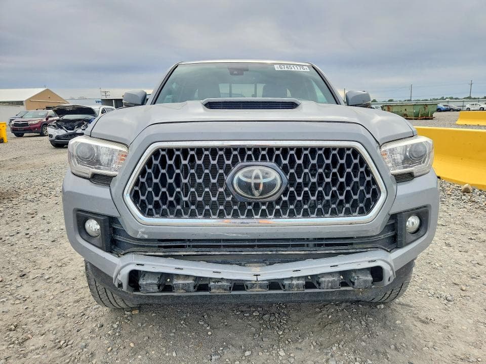 2019 TOYOTA TACOMA TRD SPORT 5