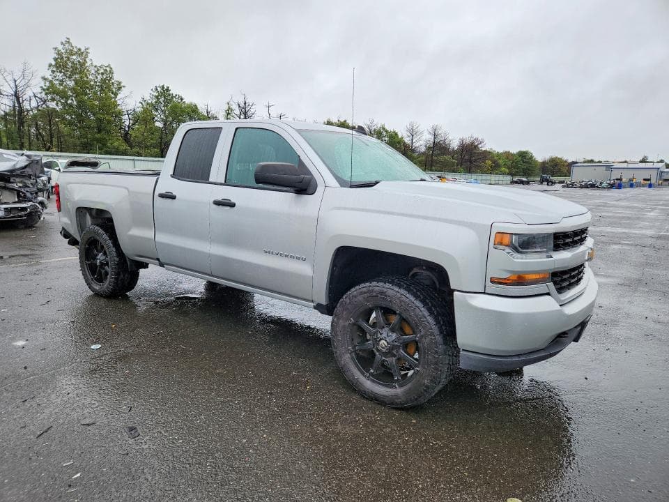 2018 CHEVROLET SILVERADO K1500 CUSTOM 4