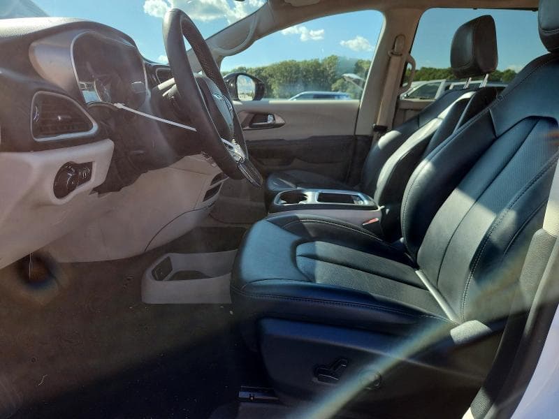 2024 CHRYSLER PACIFICA TOURING L 7