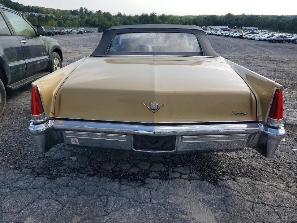 1969 CADILLAC DEVILLE 6