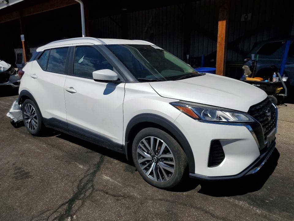 2022 NISSAN KICKS SV 4