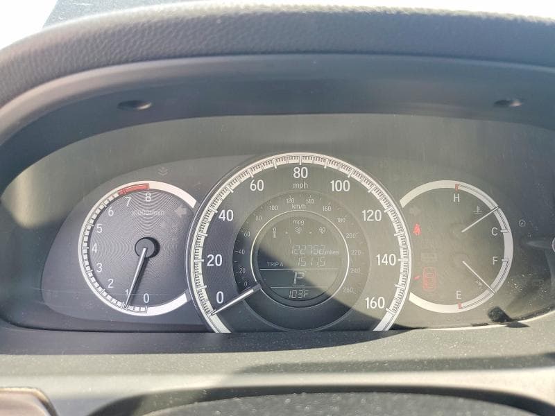 2017 HONDA ACCORD EX 9