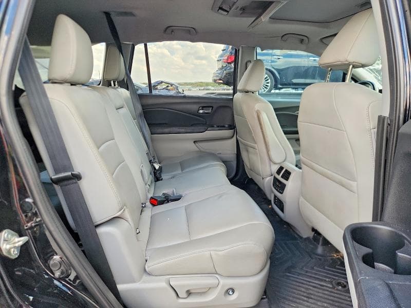 2018 HONDA PILOT EXL 11