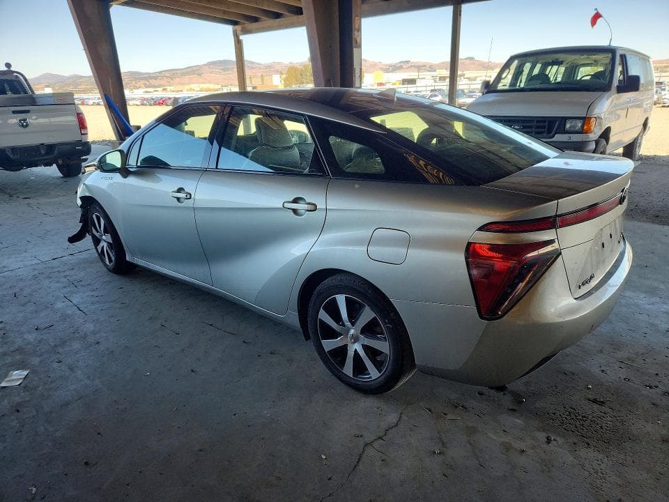 2019 TOYOTA MIRAI BASE 2