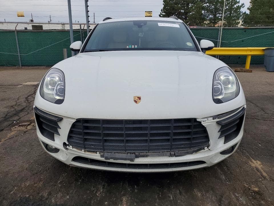 2018 PORSCHE MACAN 5