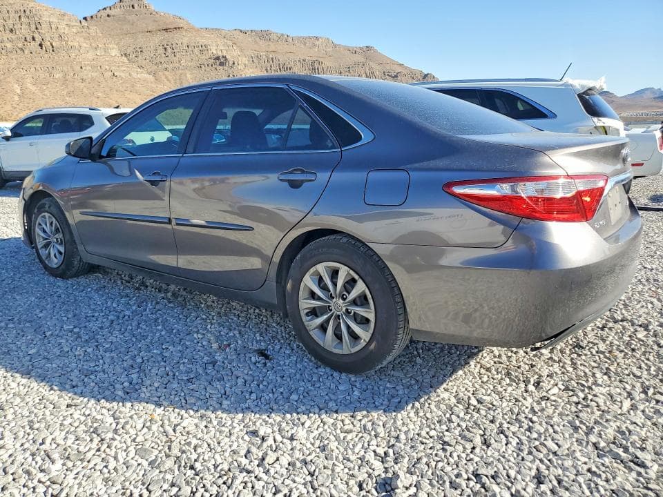 2017 TOYOTA CAMRY LE 2