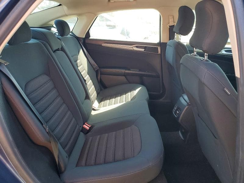 2019 FORD FUSION SE 10