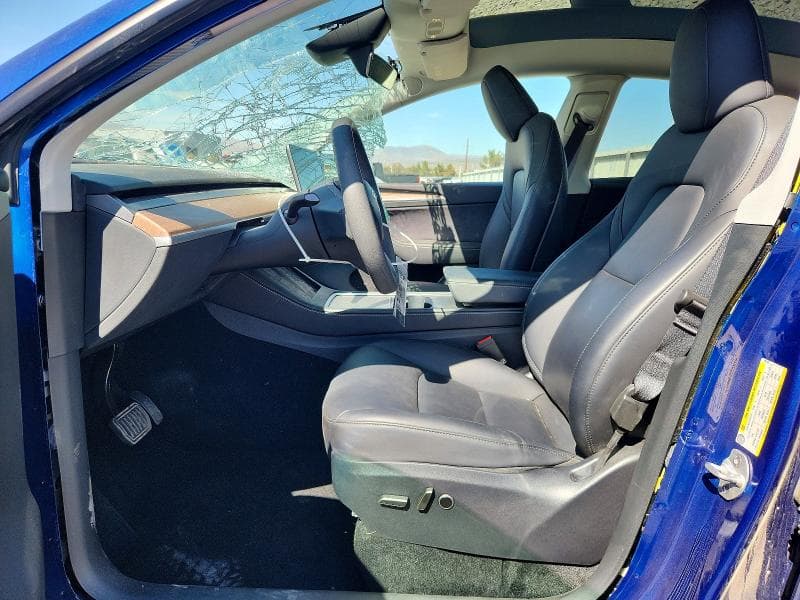 2025 TESLA MODEL Y 7