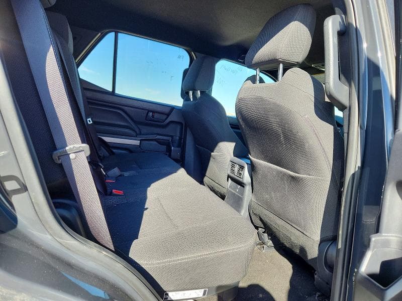 2025 TOYOTA 4RUNNER SR5 10