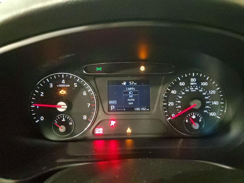 2019 KIA SORENTO LX V6 9