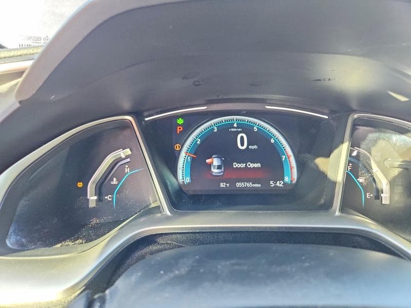 2017 HONDA CIVIC EX 9