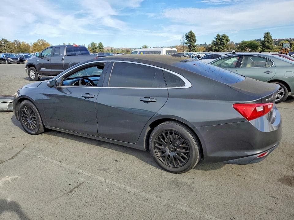 2017 CHEVROLET MALIBU LT 2