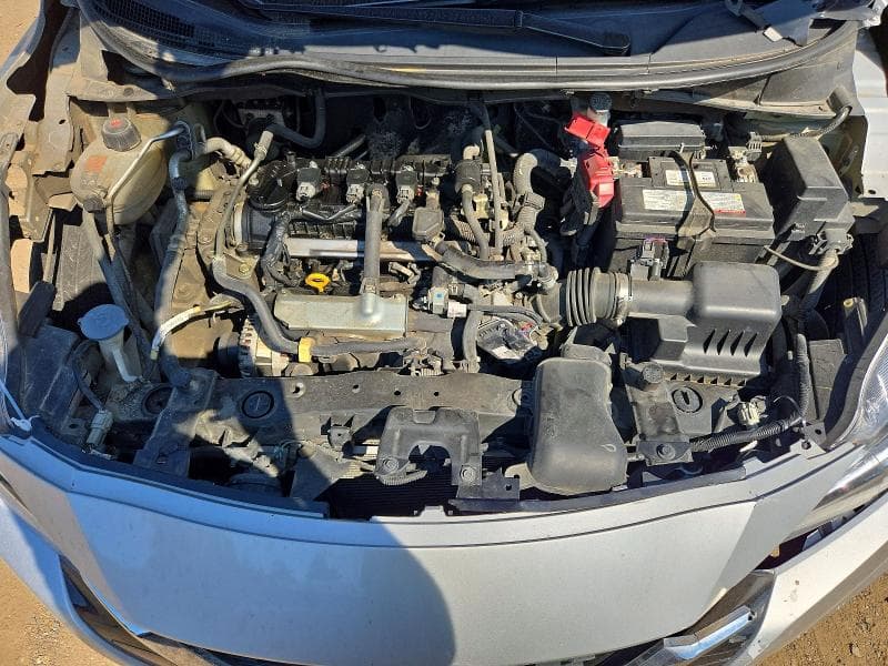 2020 NISSAN VERSA S 11
