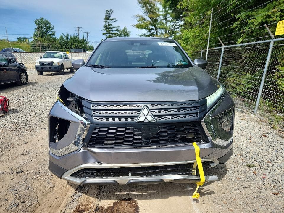 2022 MITSUBISHI ECLIPSE CROSS SE 5