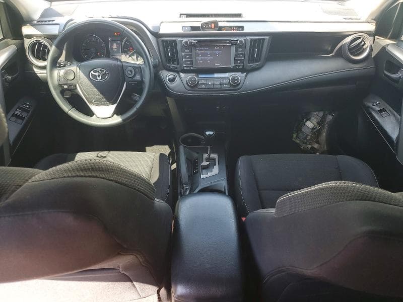 2018 TOYOTA RAV4 XLE 8