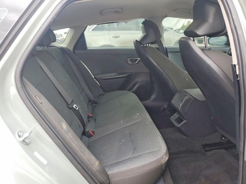 2026 KIA K4 LX 10