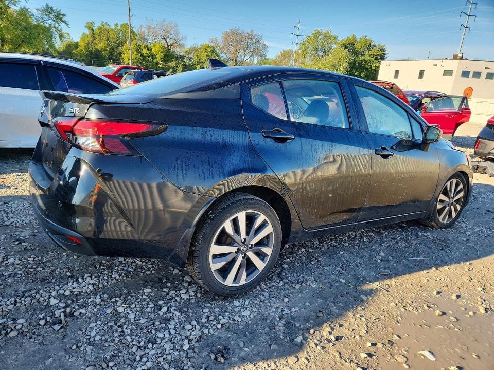 2020 NISSAN VERSA SR 3