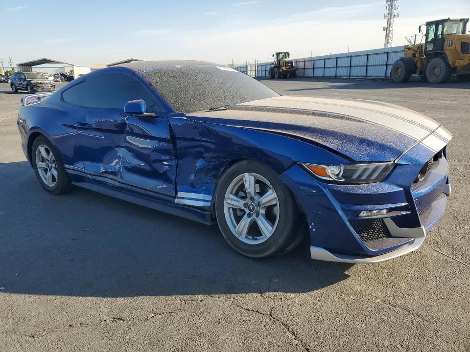 2017 FORD MUSTANG 4