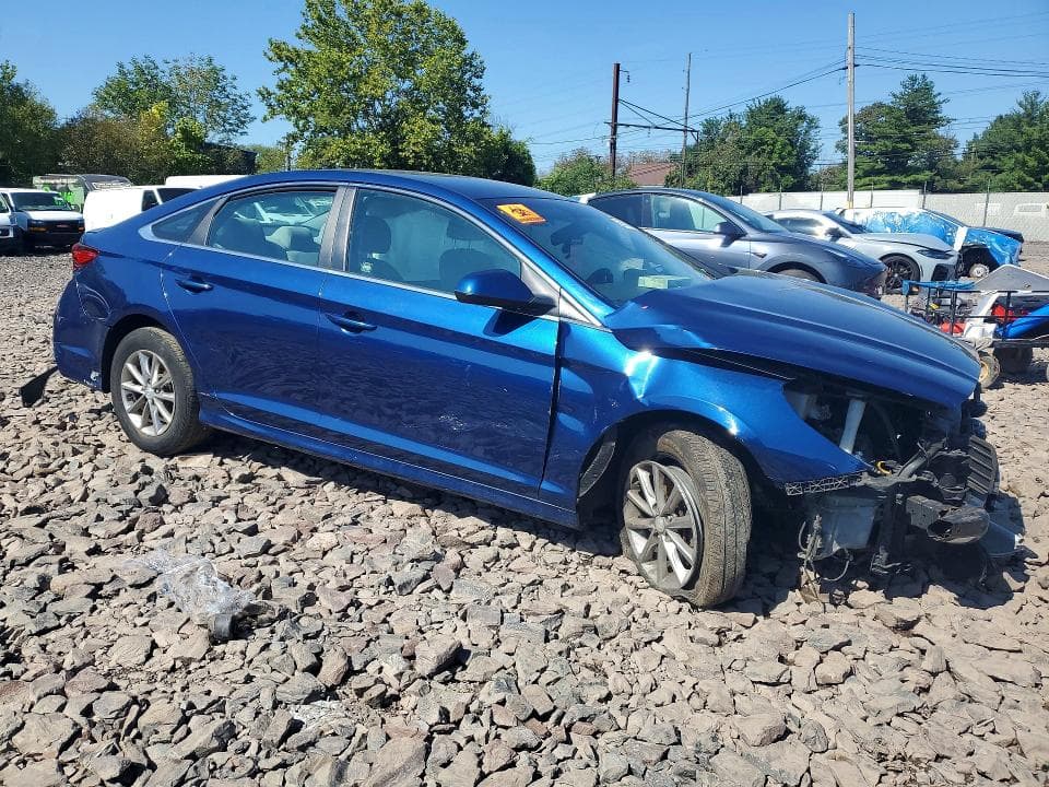 2019 HYUNDAI SONATA SE 4