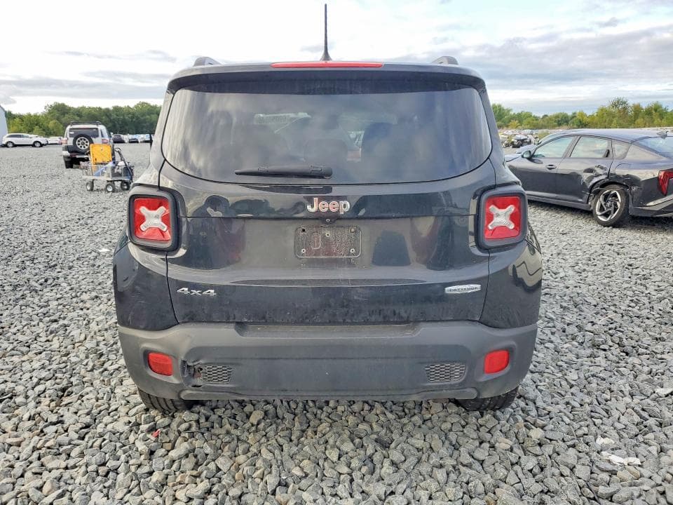 2017 JEEP RENEGADE LATITUDE 6