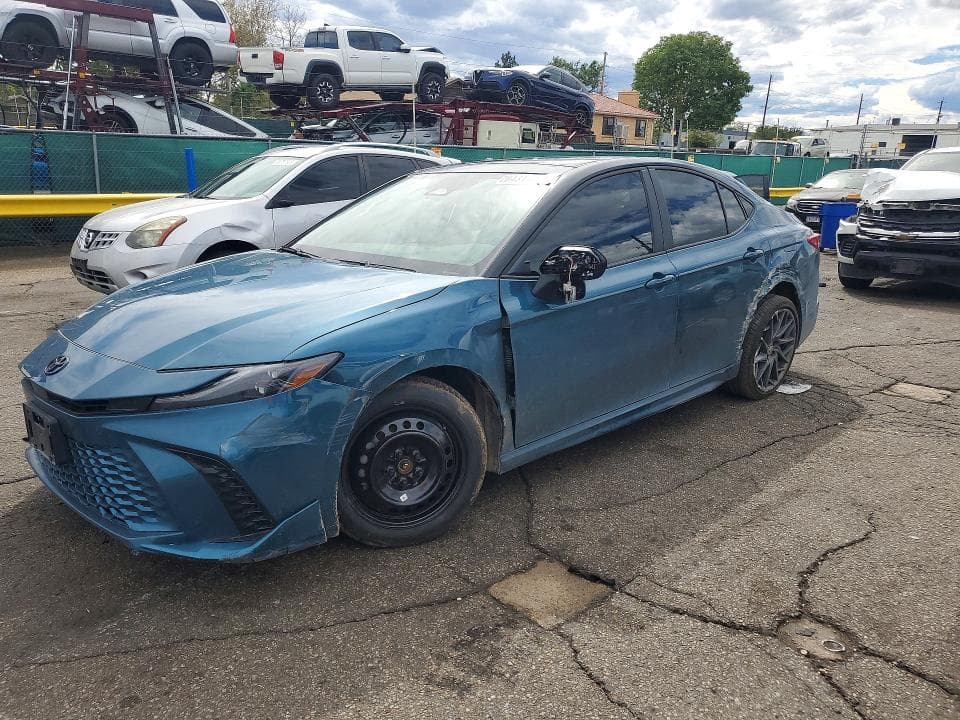 2026 TOYOTA CAMRY XSE