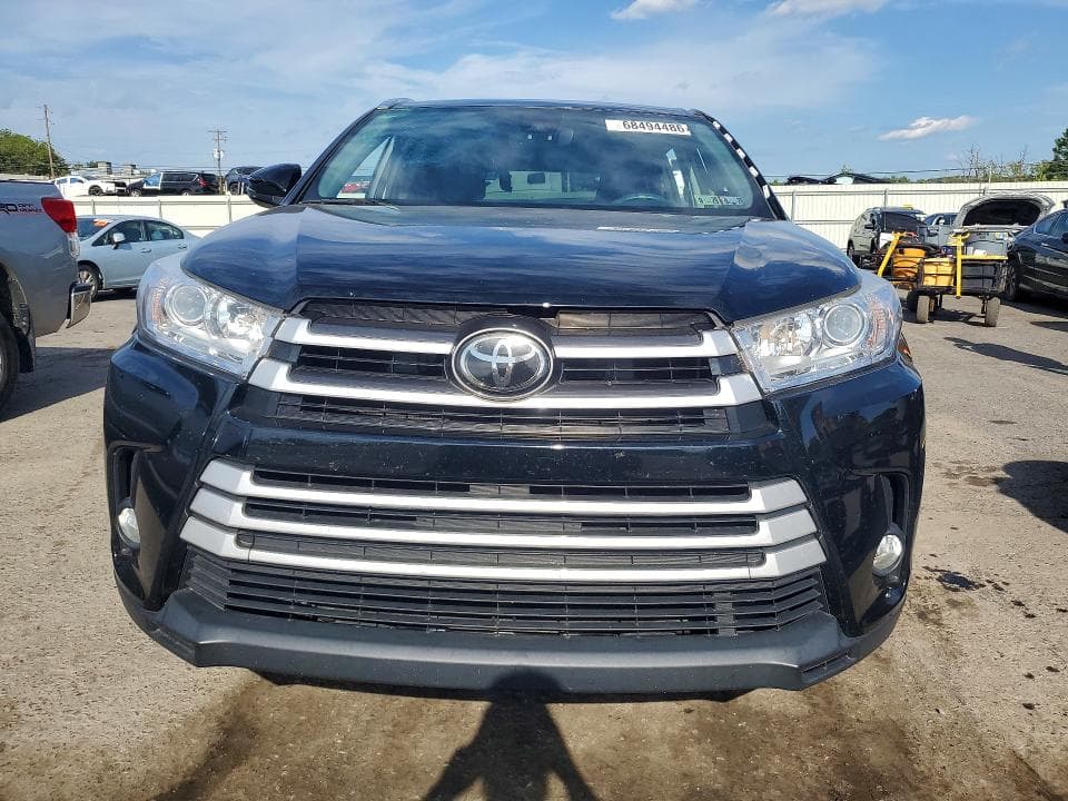 2017 TOYOTA HIGHLANDER XLE 5