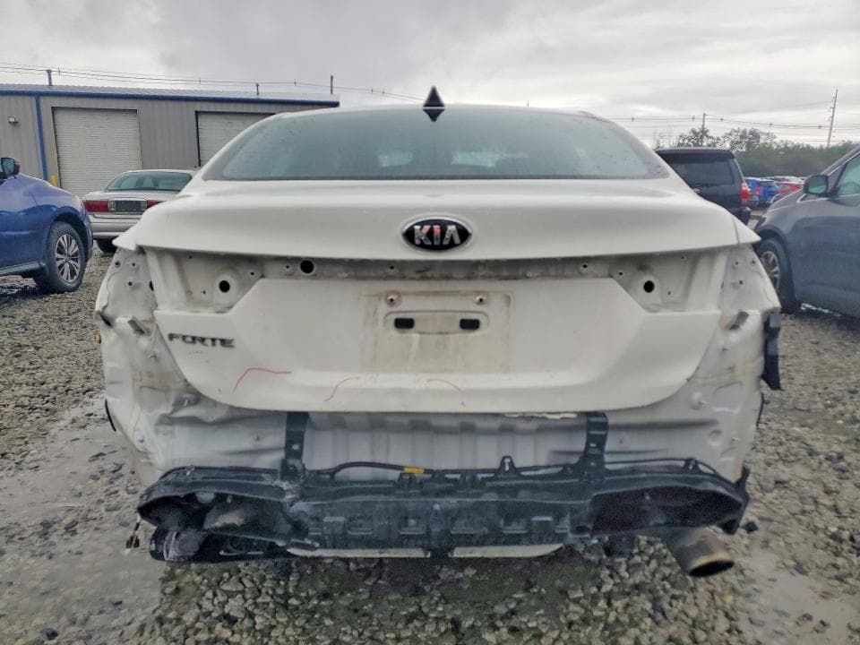 2020 KIA FORTE LXS 6