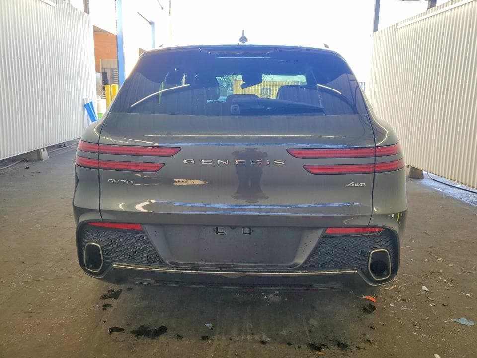 2025 GENESIS GV70 2.5T STANDARD 6