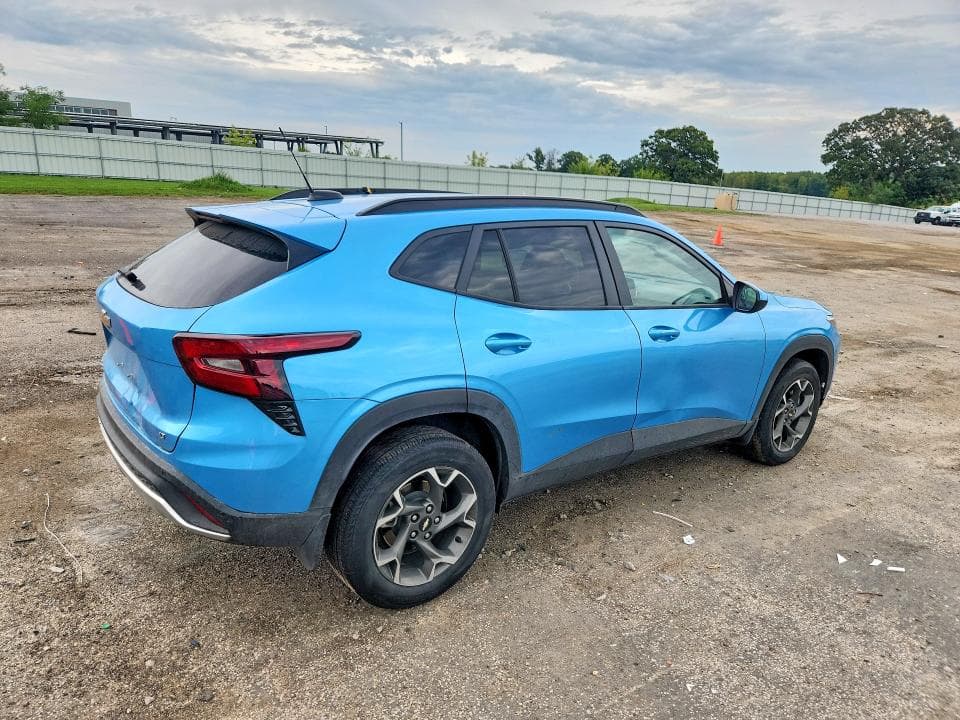 2025 CHEVROLET TRAX 1LT 3