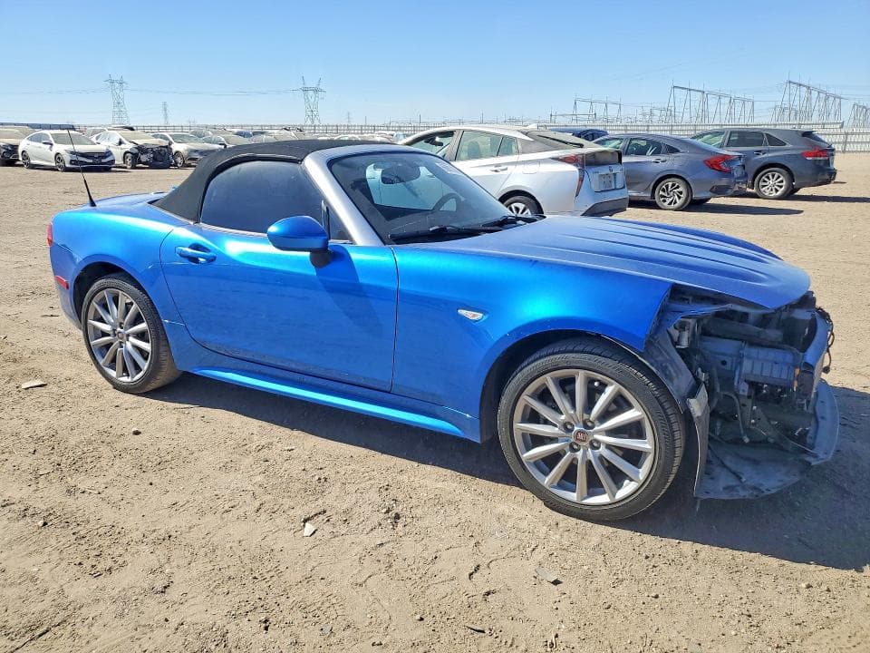 2017 FIAT 124 SPIDER CLASSICA 4