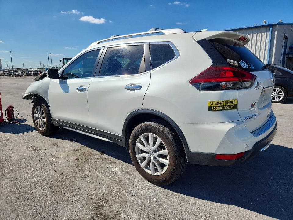 2020 NISSAN ROGUE SV 2