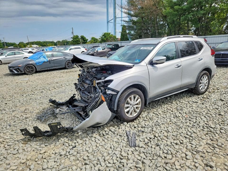 2020 NISSAN ROGUE SV - 1