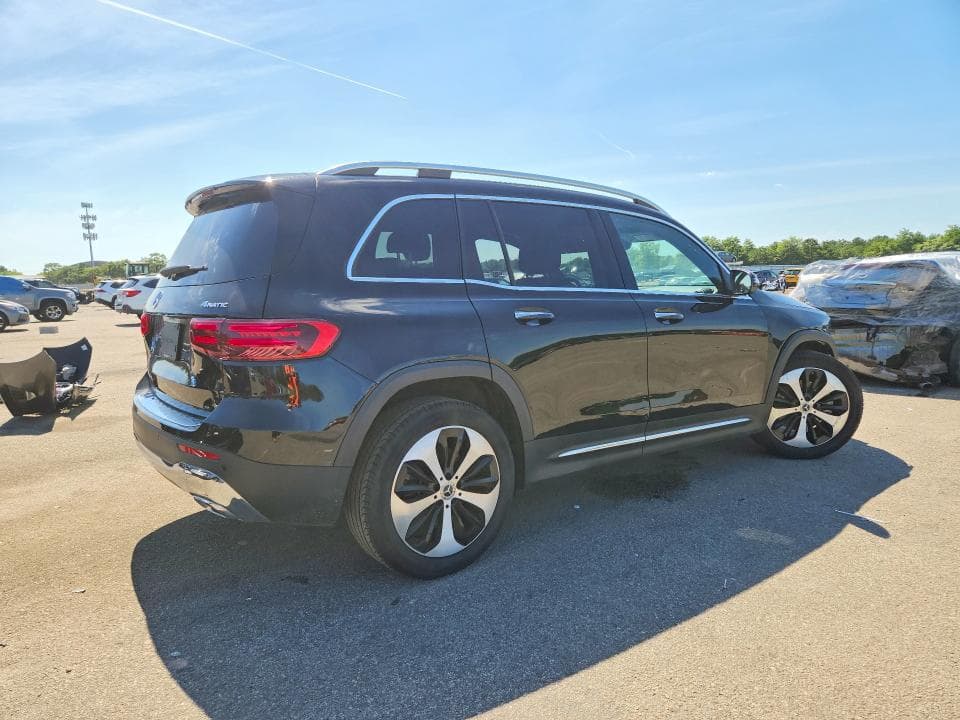 2024 MERCEDES-BENZ GLB 250 4MATIC 3
