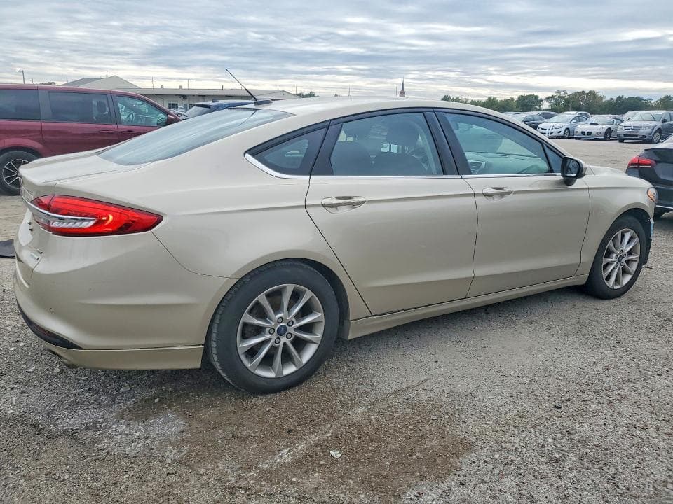 2017 FORD FUSION SE 3