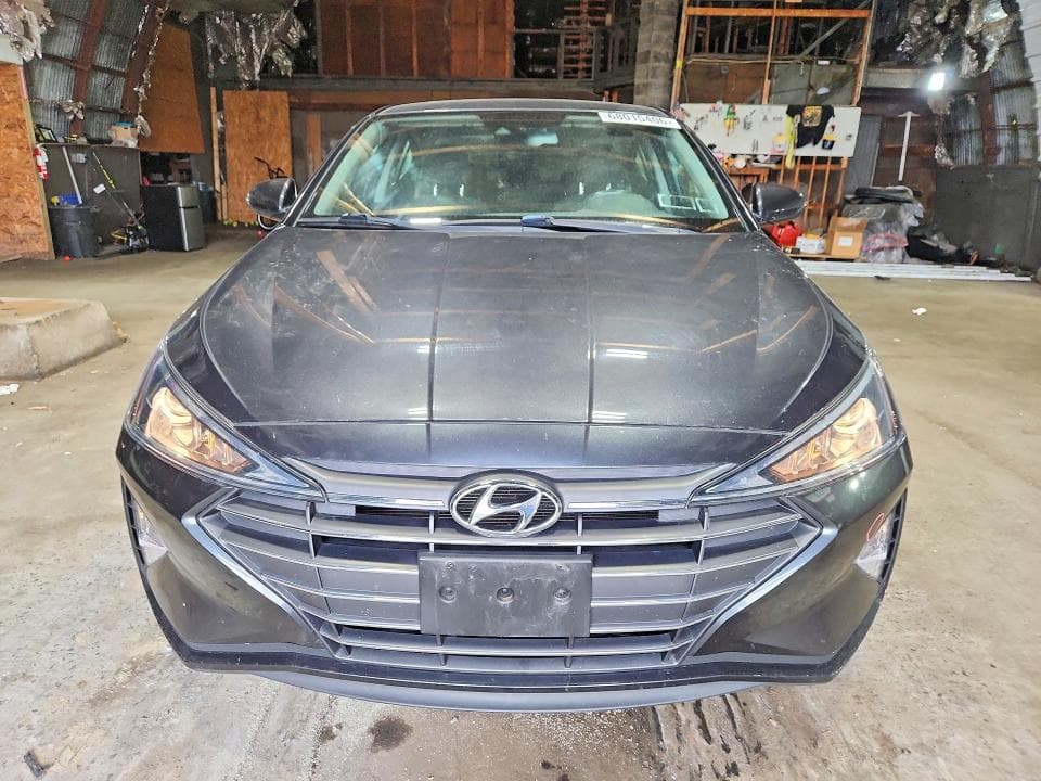 2020 HYUNDAI ELANTRA VALUE EDITION 5
