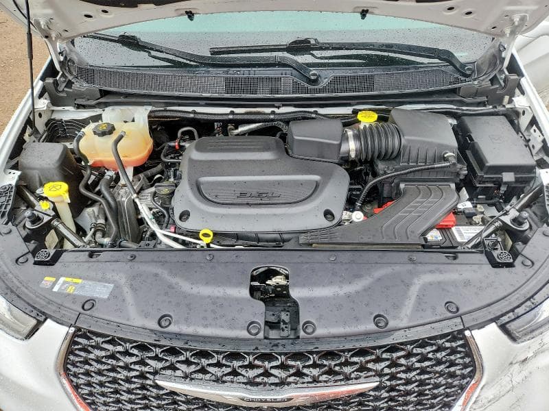 2022 CHRYSLER PACIFICA TOURING L 12