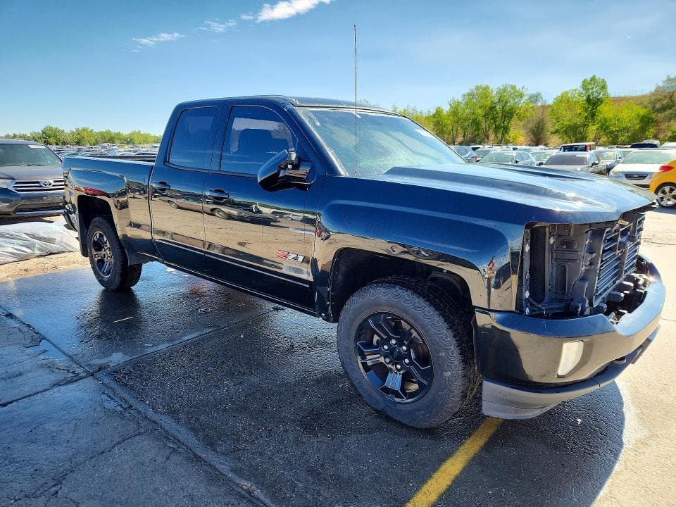 2017 CHEVROLET SILVERADO K1500 LT 4