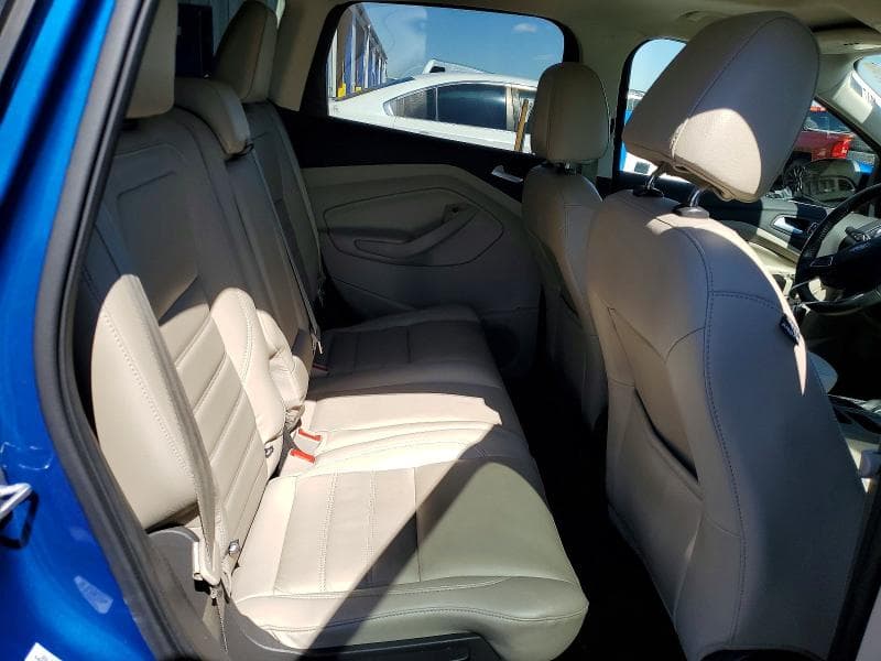 2017 FORD ESCAPE TITANIUM 10