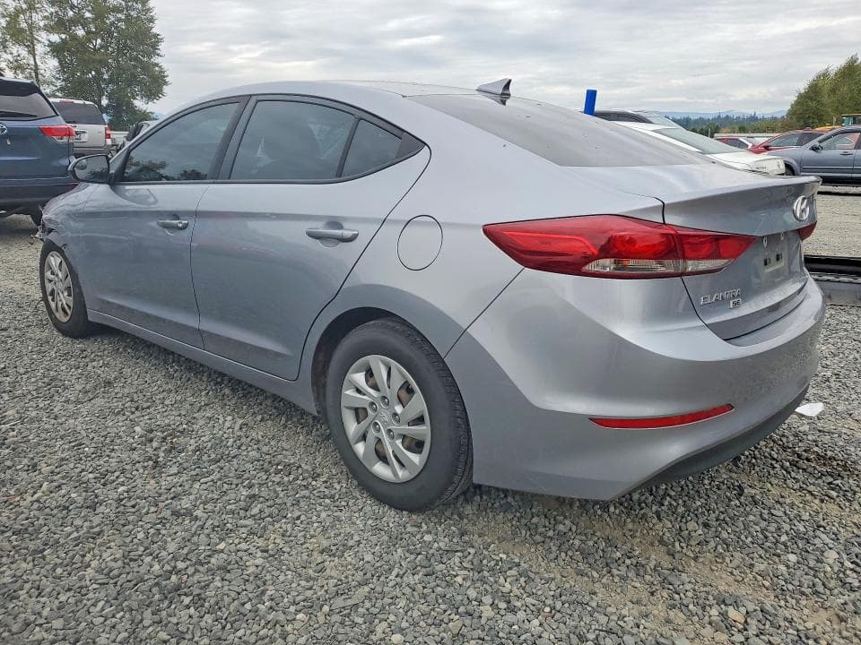 2017 HYUNDAI ELANTRA SE 2