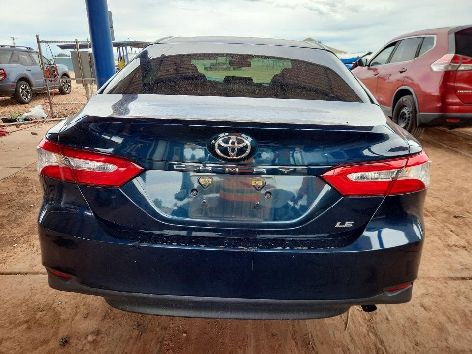 2018 TOYOTA CAMRY LE 6