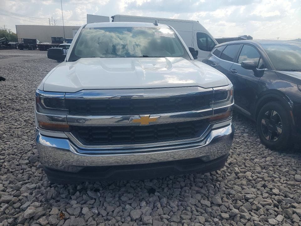 2018 CHEVROLET SILVERADO C1500 5