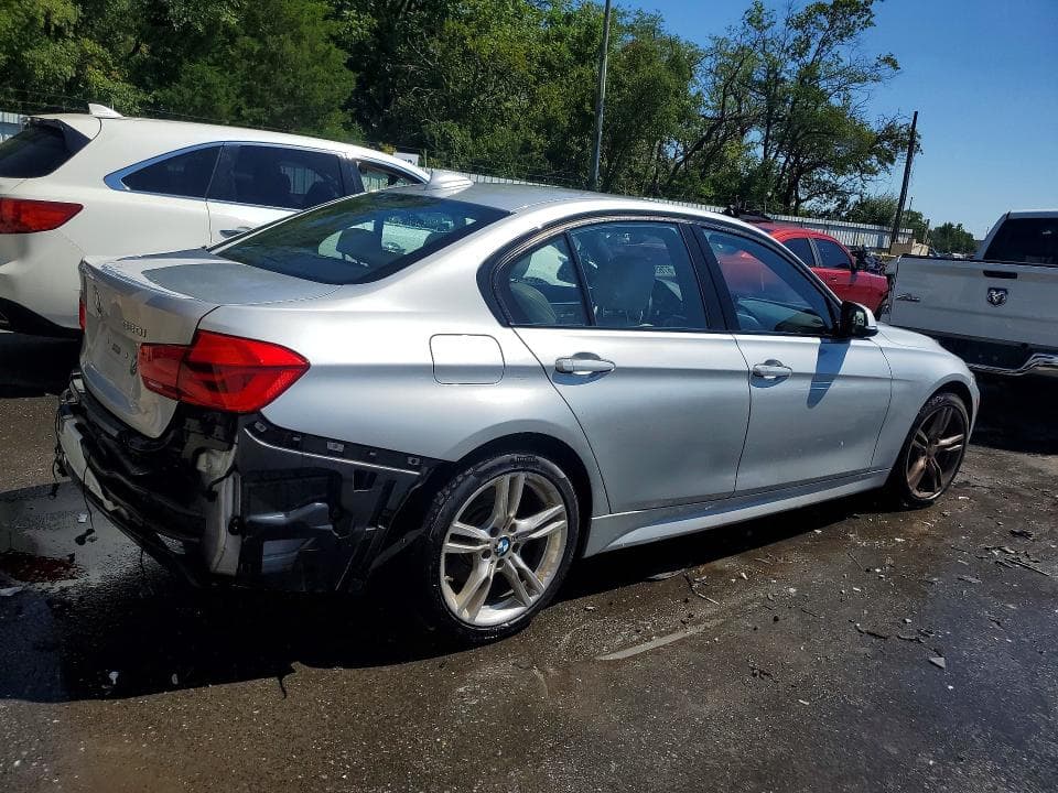 2018 BMW 330 XI 3